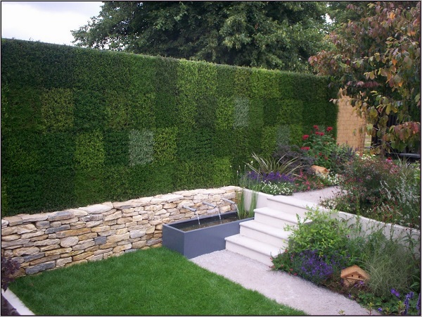 دیوار سبز باغی جذاب در دکوراسیون داخلی